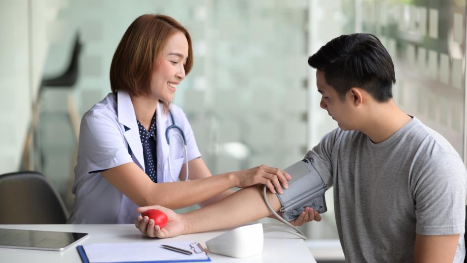 Measuring blood pressure