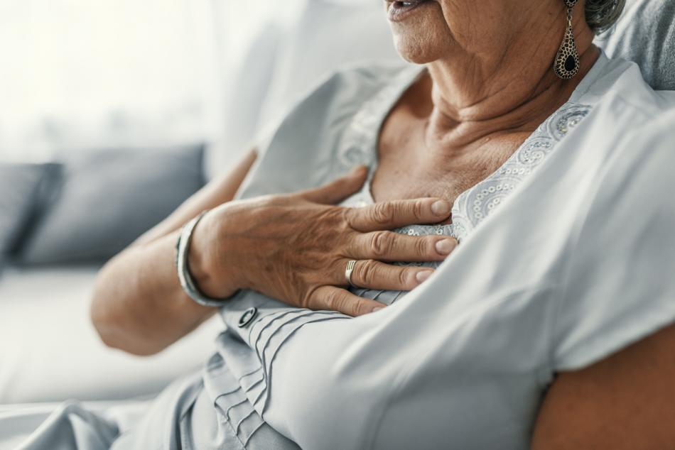 Lady having chest tightness